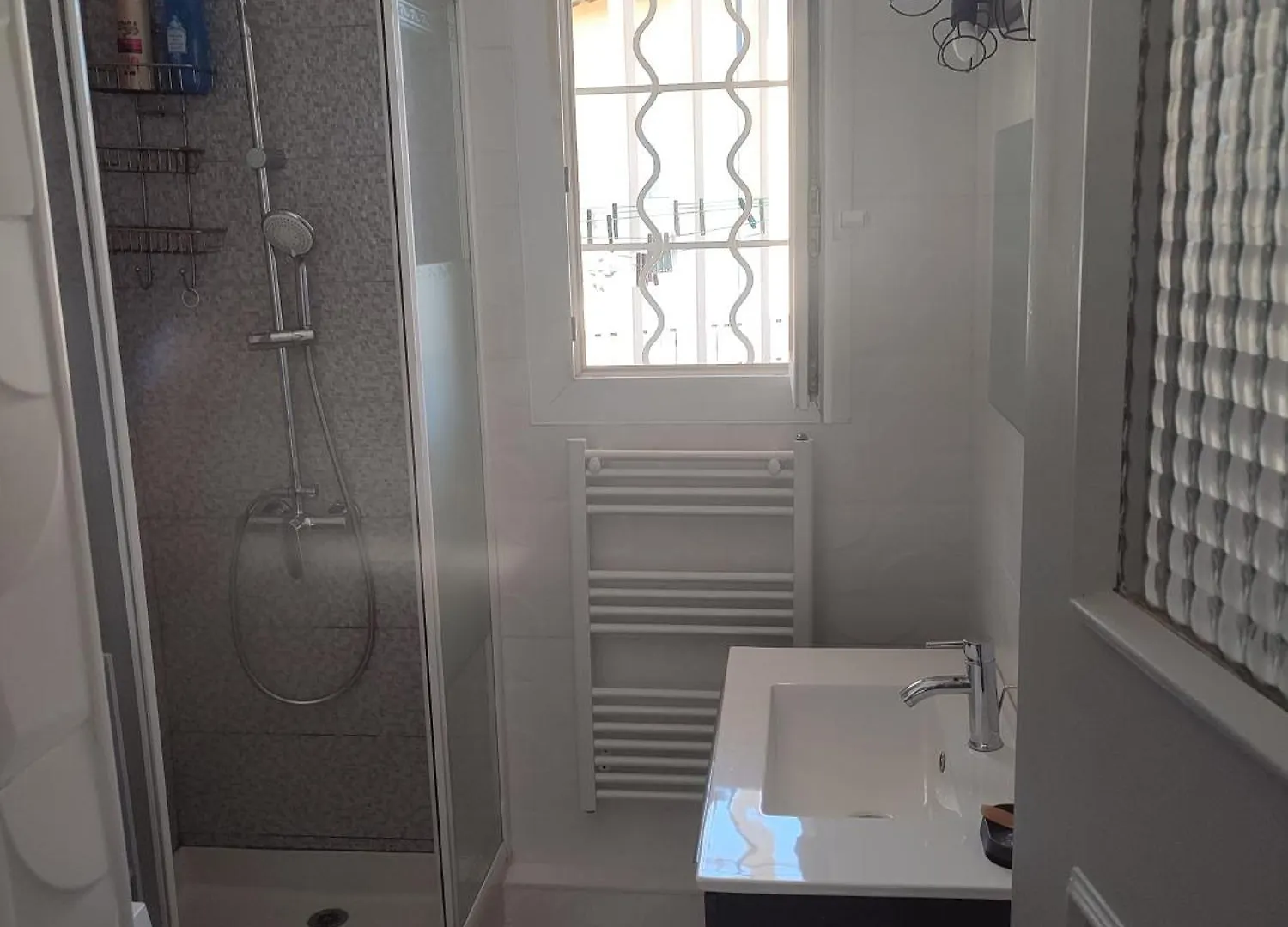 Apartment Appartement Avec Parking Privee Avignon France